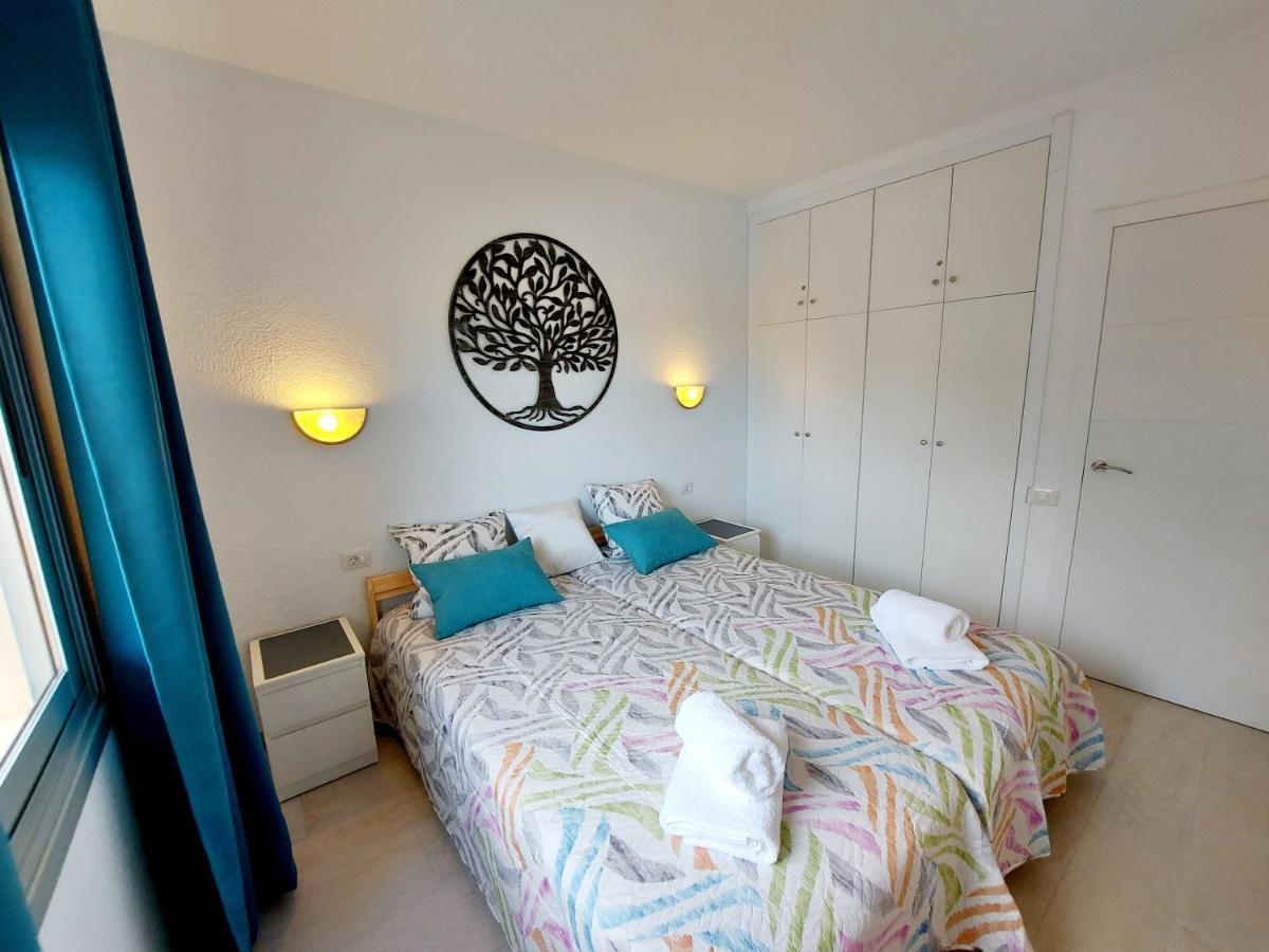 Sunny Cozy Nice Apartment Loscristianos Wifi,Pool Los Cristianos  Eksteriør billede