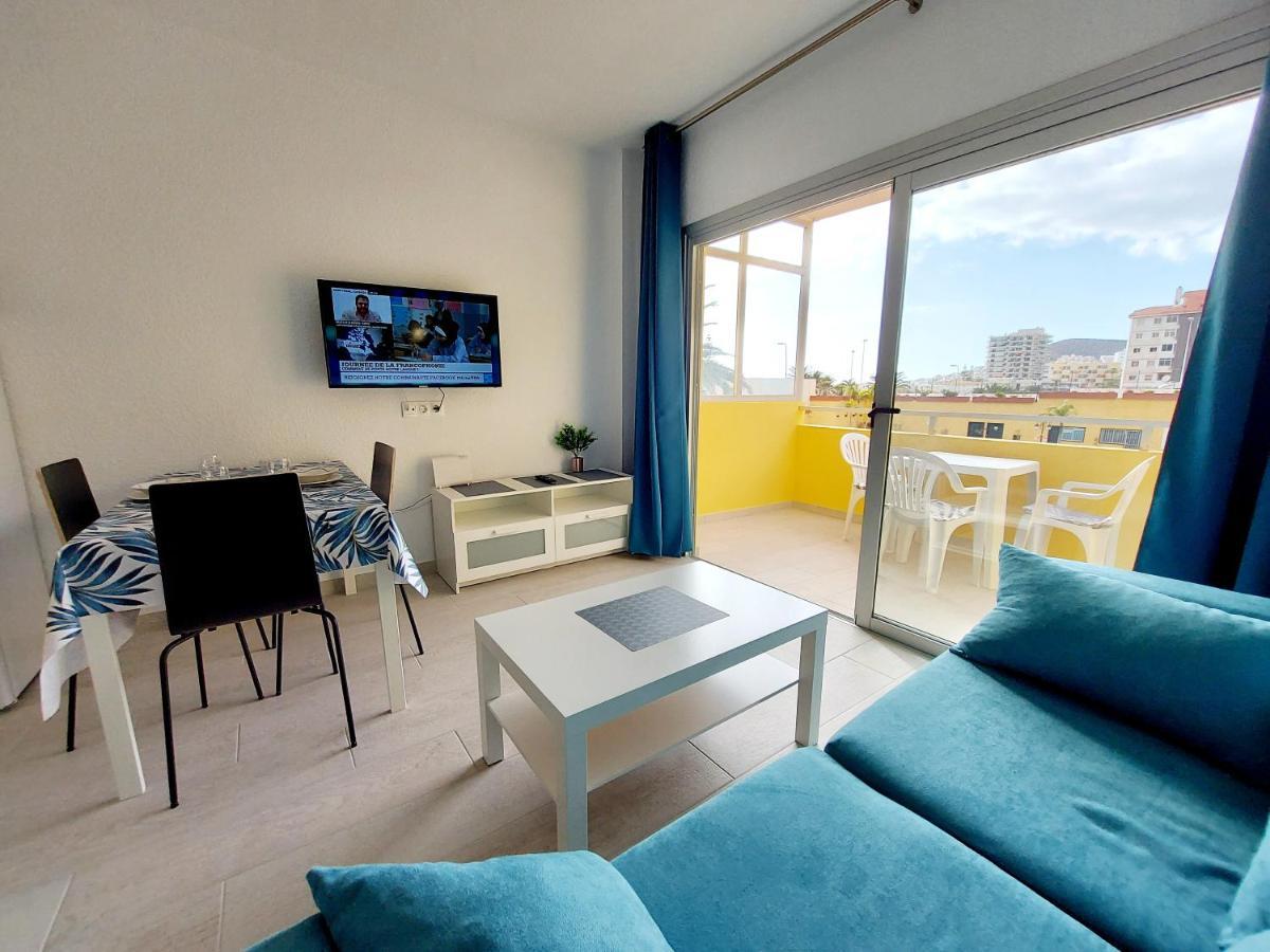 Sunny Cozy Nice Apartment Loscristianos Wifi,Pool Los Cristianos  Eksteriør billede